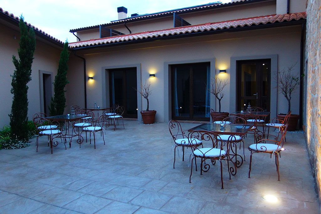 Hotel en Alcañiz con Encanto Cerca de Motorland