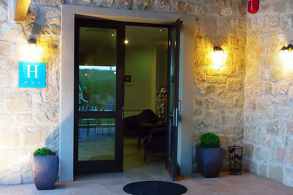 Hotel en Alcañiz con Encanto Cerca de Motorland