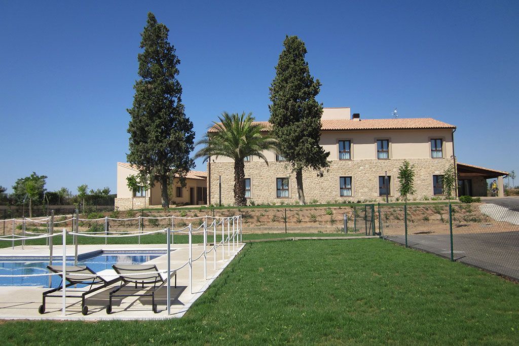 Hotel en Alcañiz con Encanto Cerca de Motorland